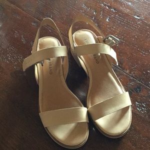 Lucky Brand Sandler’s